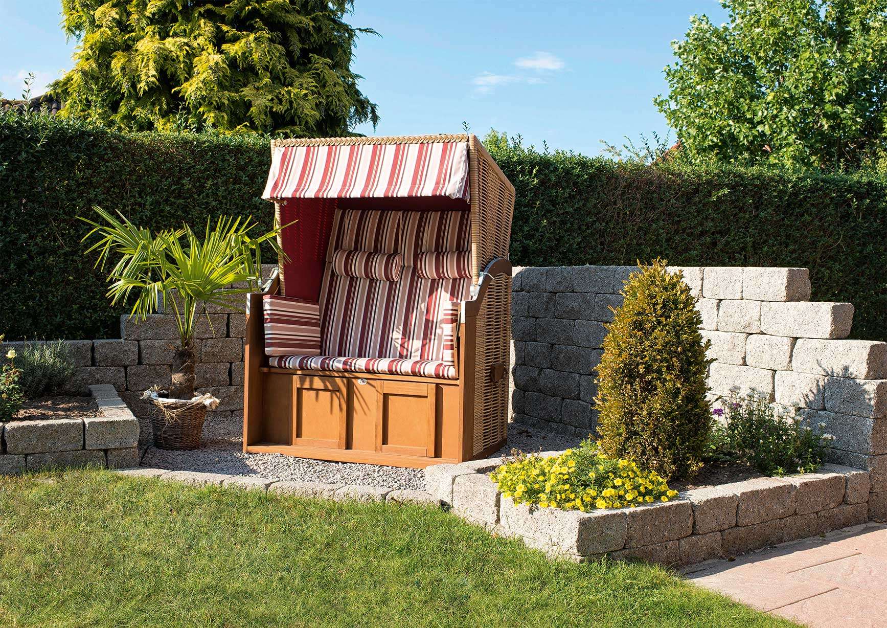 Mauersteine Uno Stone Granit Grau mit Strandkorb