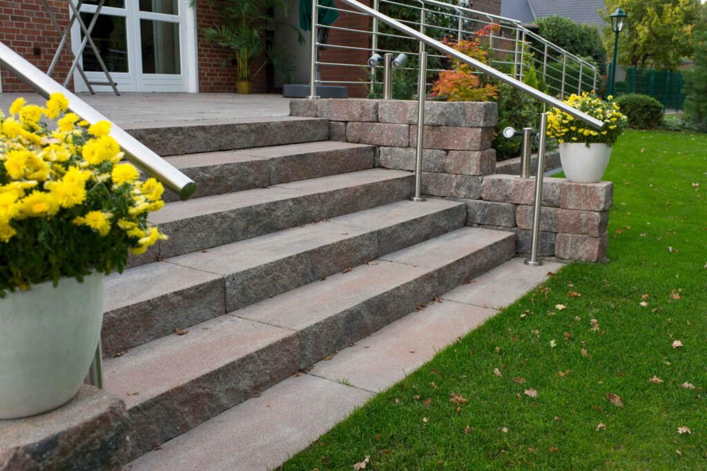 Blockstufen Gerlo Castell Muschelkalk