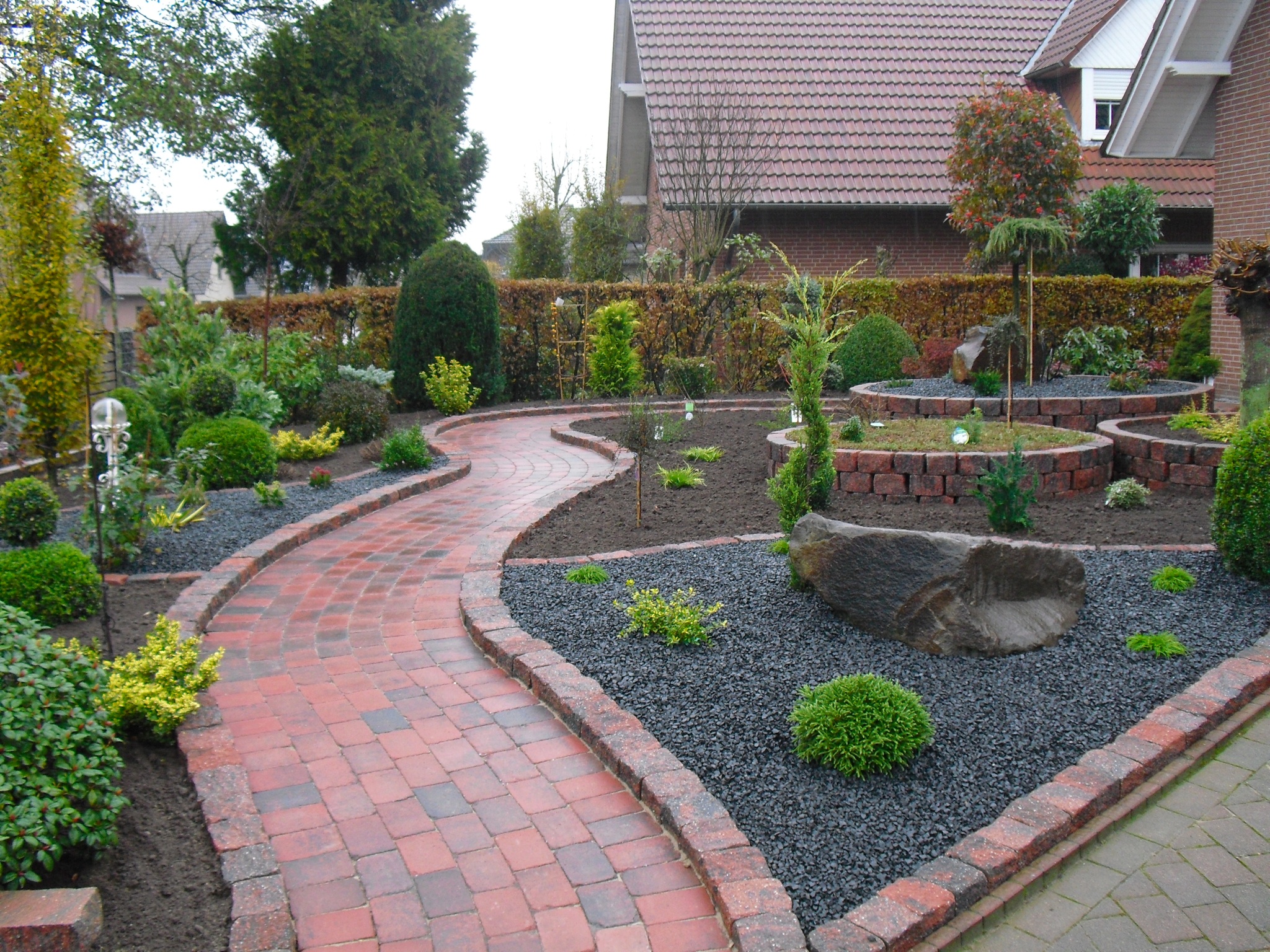 Ambientebild Gerlo Antikpflaster rot-schwarz Pflasterstein