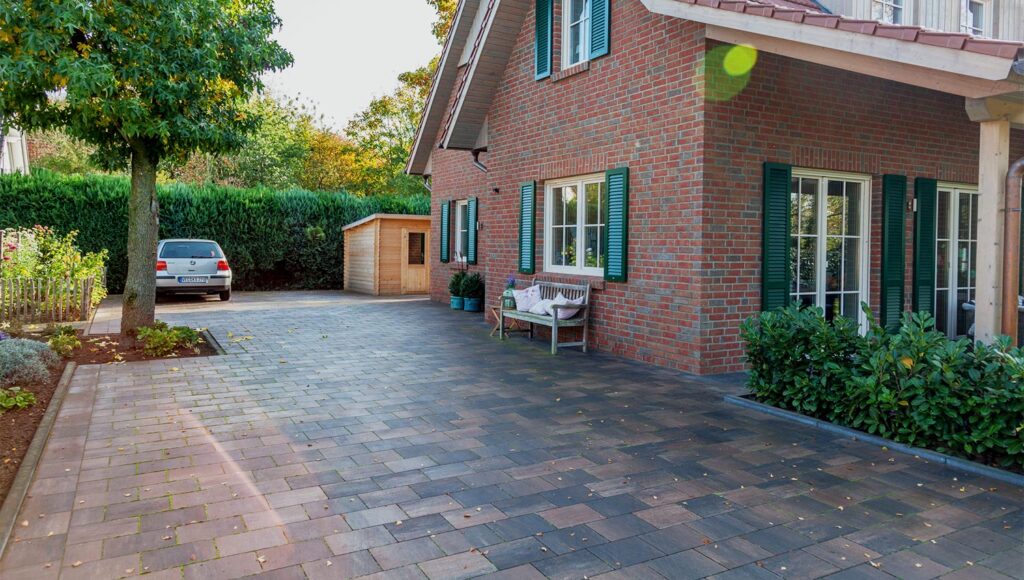 Ratgeberbild Pflastersteine 8 cm