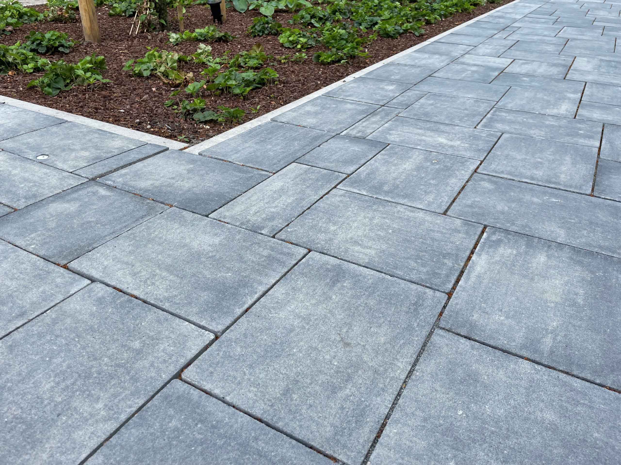 Ökopflaster Oldenburger Münsterland 32x24x8 cm Grau-Schwarz Pflastersteine Ökopflaster