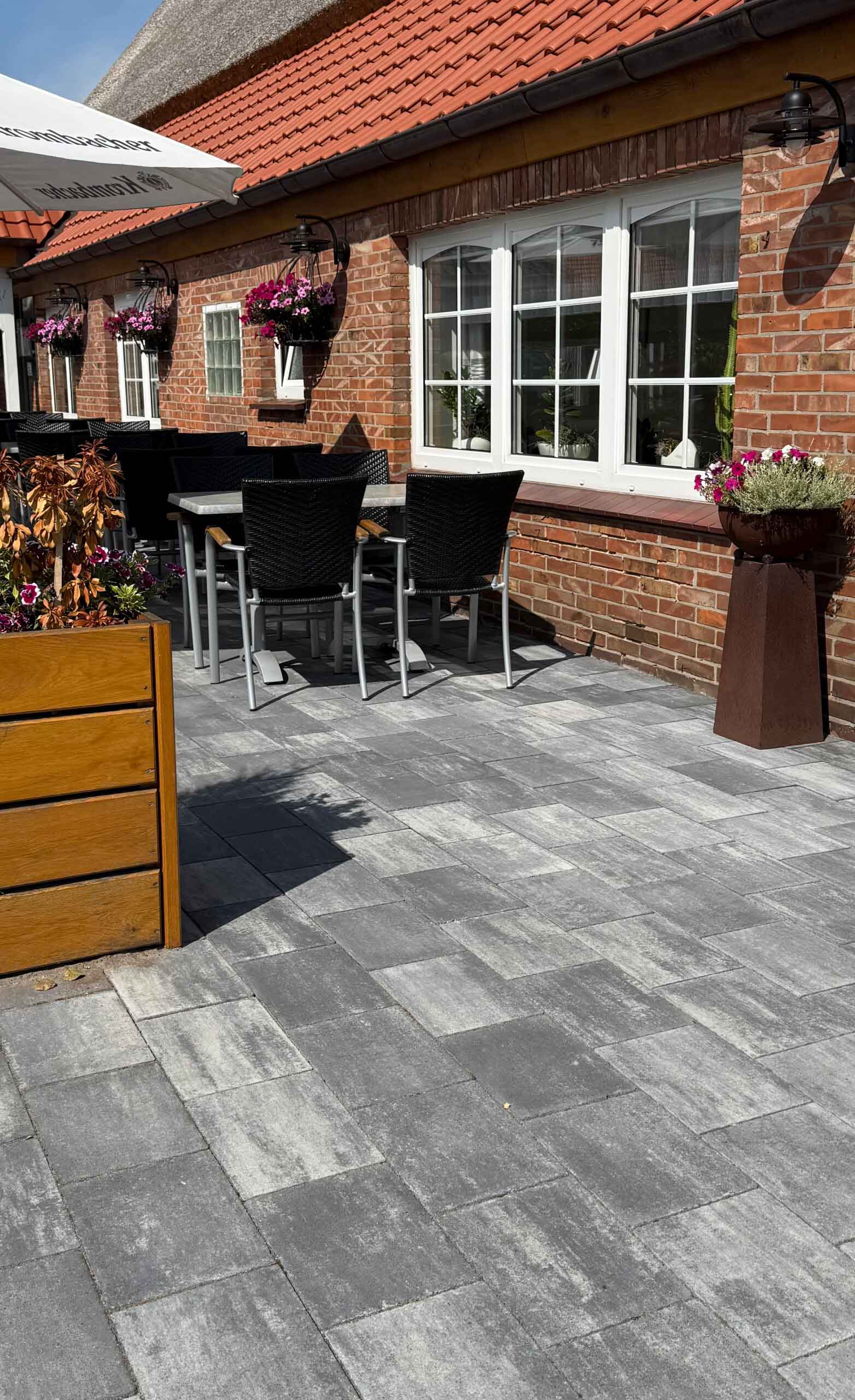 Pflastersteine Oldenburger Münsterland Grau Schwarz 32x24